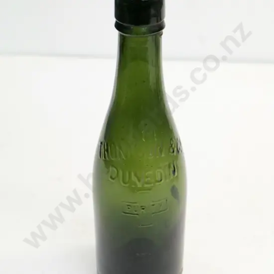 internal thread bottle, green, Thomsons and Co, Dunedin, condition very good, H- 260