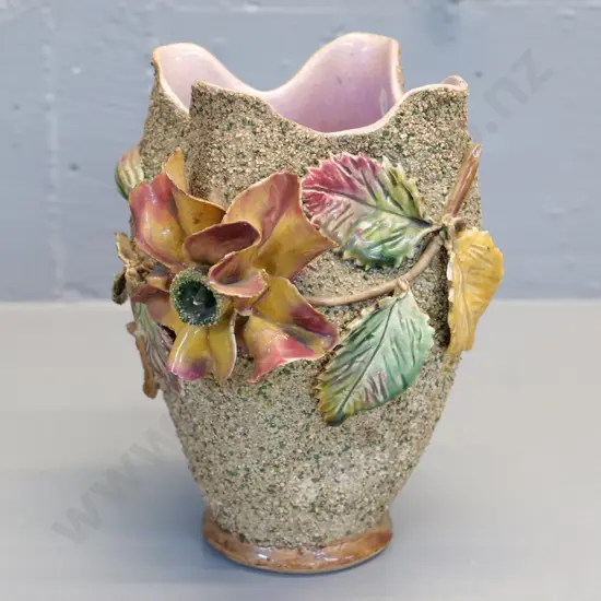 (Milton potteries?) majolica vase with ceramic hail & applique flowers - some damage to flowers H-200
