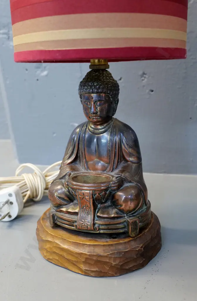 cast brass Buddha table lamp with copper finish, wooden base, striped shade H-390 D-160 Image 1++