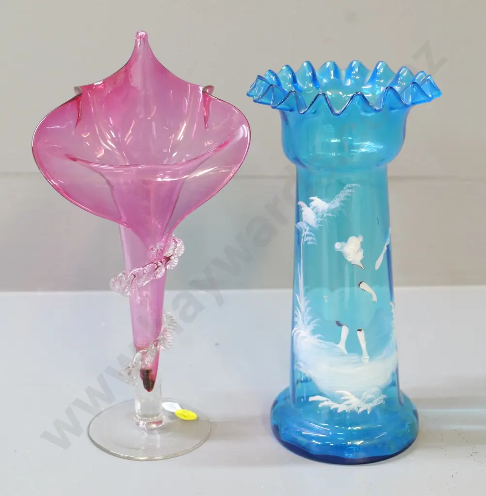 turquoise Mary Gregory vase - some gilt decoration rubbed off - and cranberry glass jack in the pulpit vase H250 Image 1++