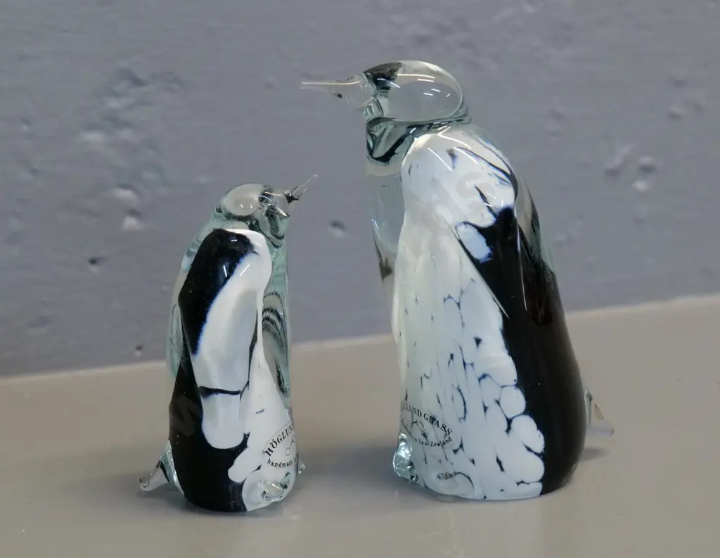 2 Hoglund NZ glass penguin figures - taller is H-120 Image 1++