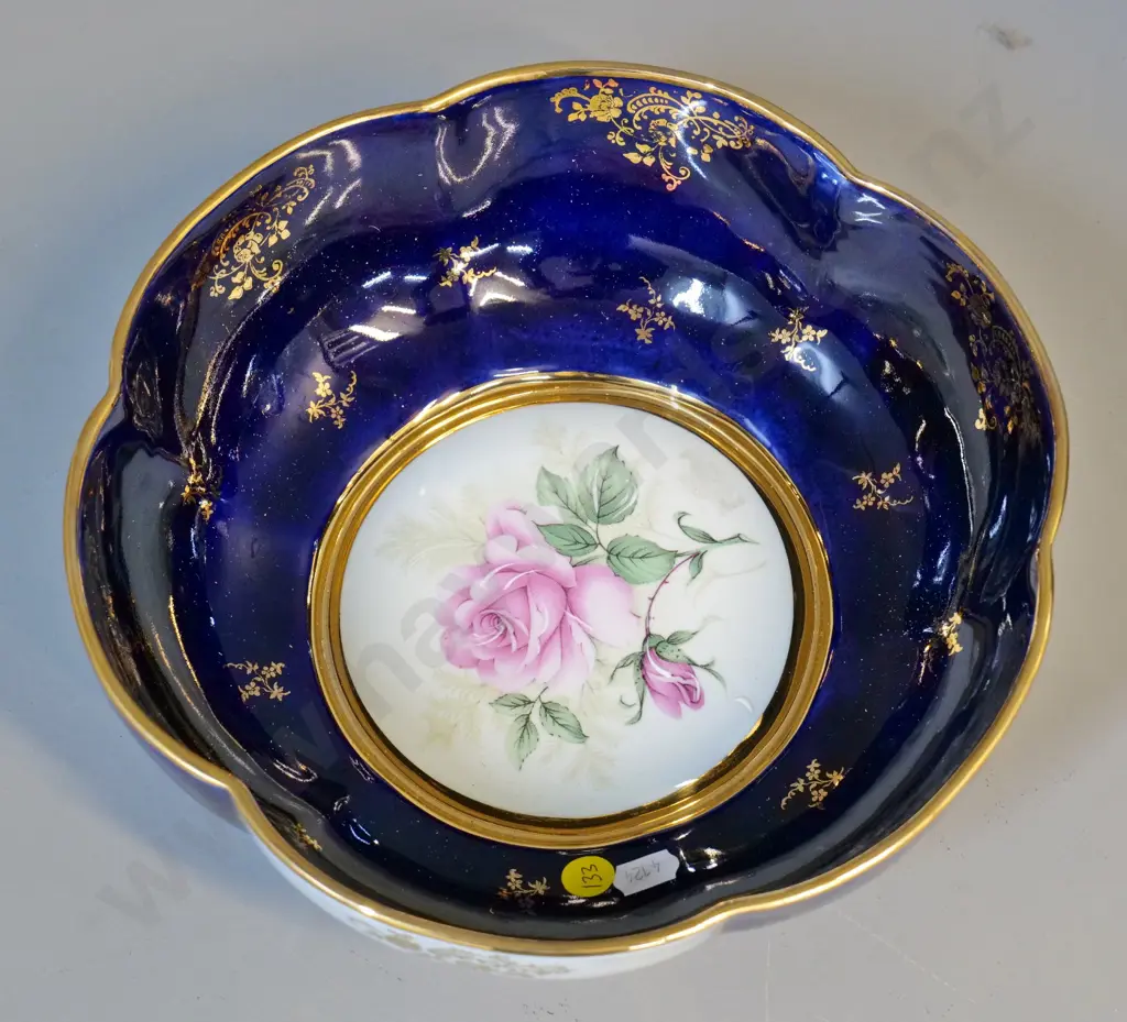 Limoges bowl - cobalt & gilt with hand-painted decoration H-90 D-250 Image 1++