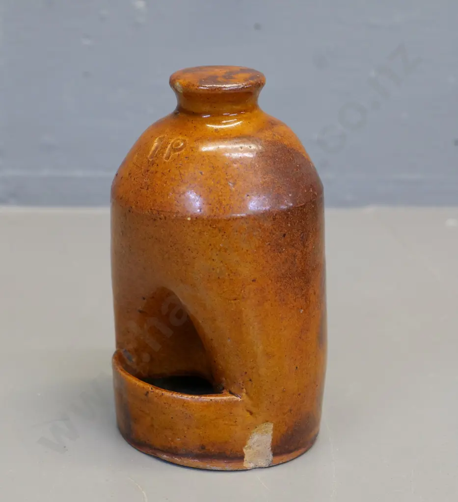 Luke Adams pottery bird feeder - no maker's mark, a few chips H-160 Image 1++