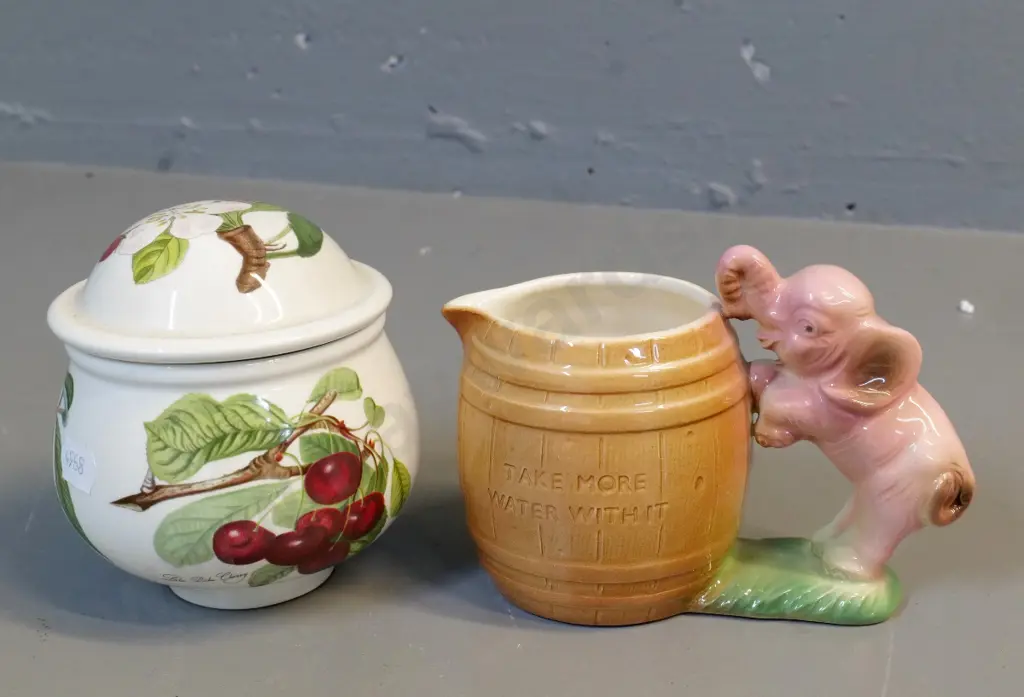 Hornby elephant-handled novelty jug and a Portmeirion Pomona lidded sugar bowl H-110 Image 1++