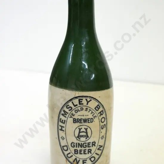 Ginger beer, crown cap, Hemsley Bros, Dunedin, condition good, some staining, H - 120