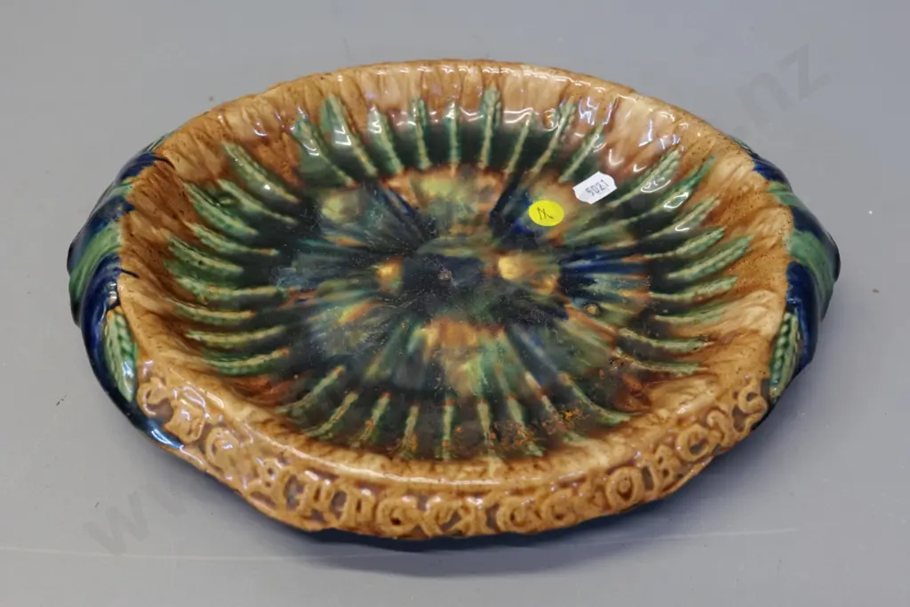 Milton potteries majolica bread plate AF - some chips. L-290 W-230 Image 1++