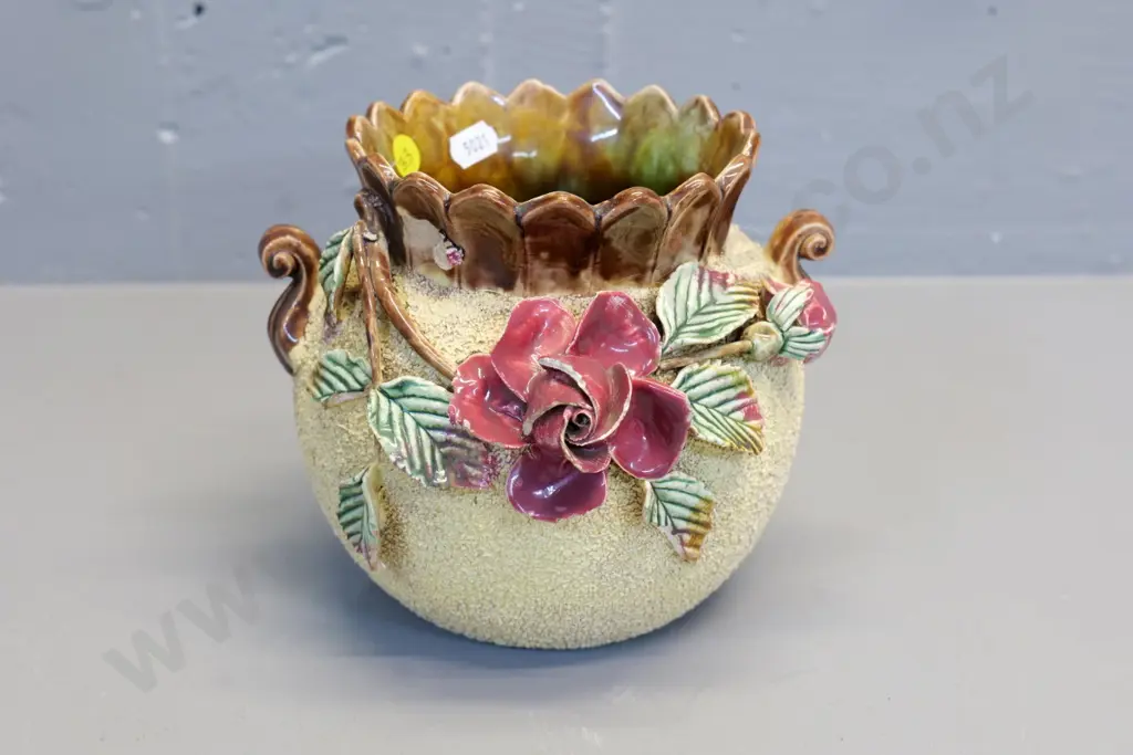(Milton potteries?) majolica vase with ceramic hail & applique roses - AF - chips & damage to flowers H-160 Image 1++