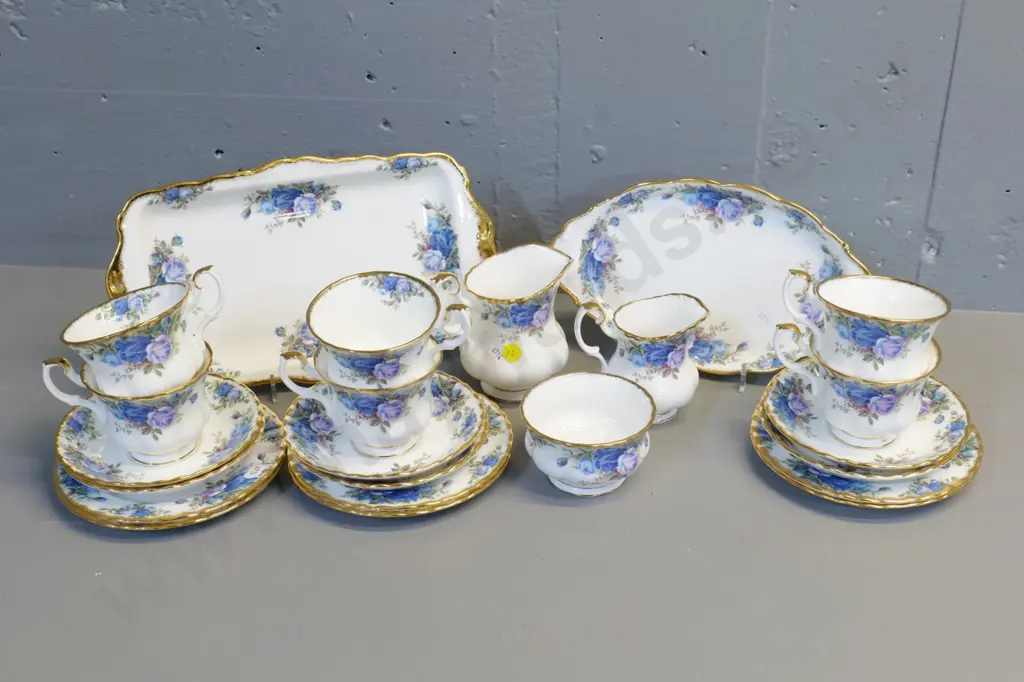 Royal Albert Moonlight Rose 23-piece tea set includes sandwich trays, 2 jugs, etc. Image 1++