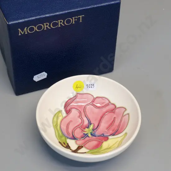 boxed small Moorcroft bowl - diameter 120