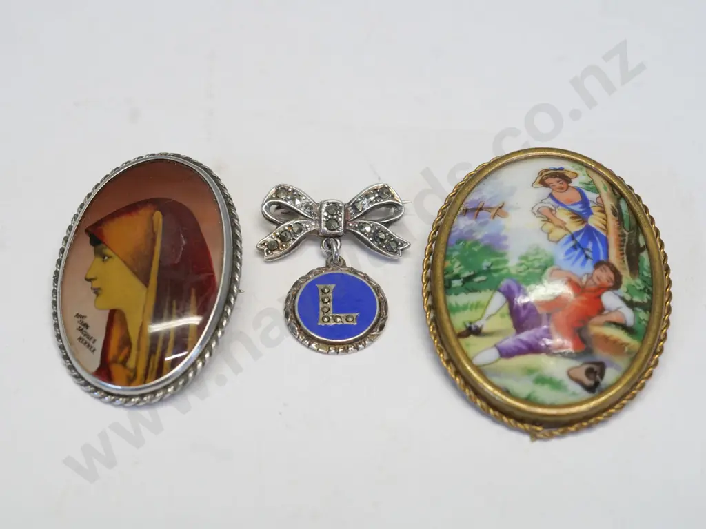 Limogue brooch, silver brooch artist 'Jean JacquesKenner' & marqusite brooch with the letter L stamped stgsil Image 1++