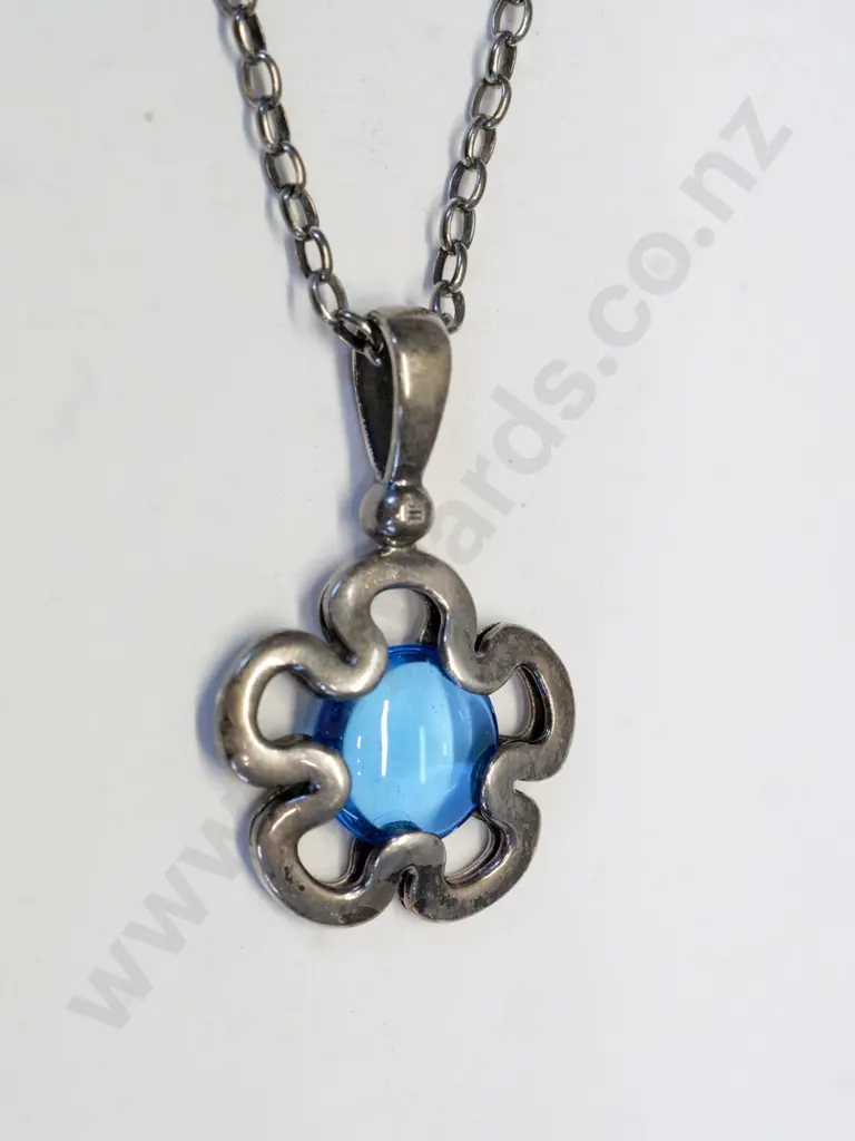 slver necklace with clear blue stone chain stamped 925 Image 1++