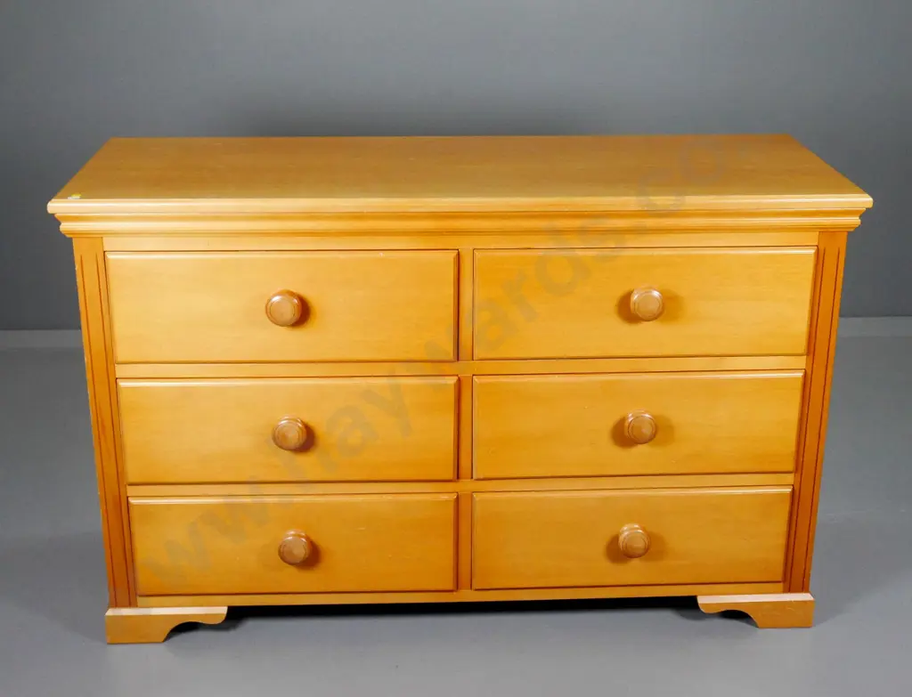 solid rimu 6-drawer low chest - polish on top needs work H760 W1220 D455 Image 1++