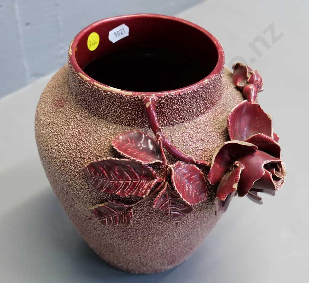 (Milton potteries?) red majolica vase with ceramic hail & applique roses - some chips H-200 Image 1++
