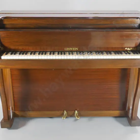Leswein upright piano H-1040 W-1320 D-530