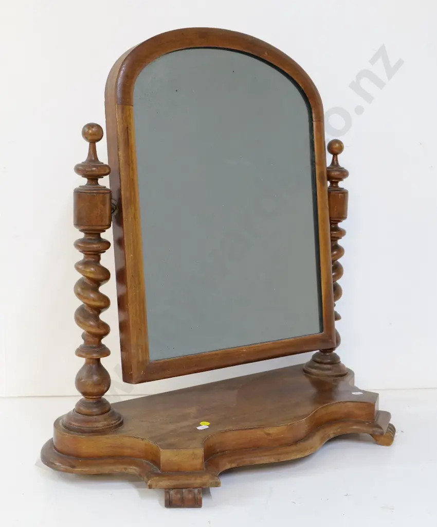 dressing table mirror with barley twist supports - polish needs attention, small crack to base H-650 W-580 D-250 Image 1++