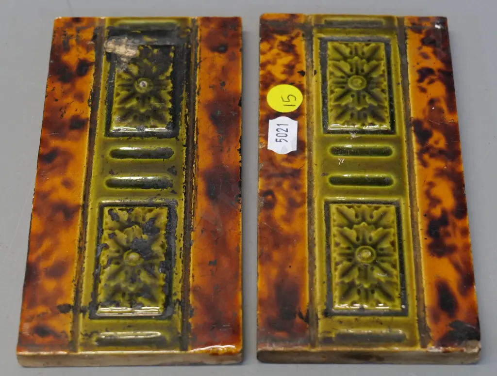 2 Milton potteries tortoise-shell majolica tiles - 75 x 155 - no back stamp, minor chip Image 1++