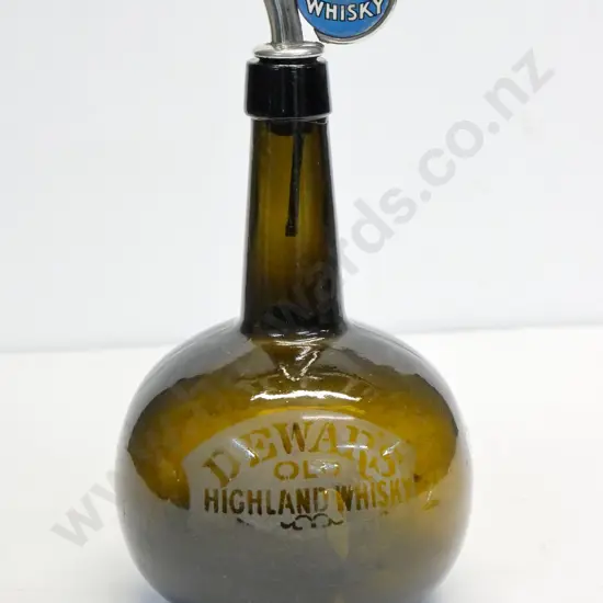 green glass whiskey jug, Dewar's Old Highland Whiskey, Perth, includes Dewar's nip stopper,