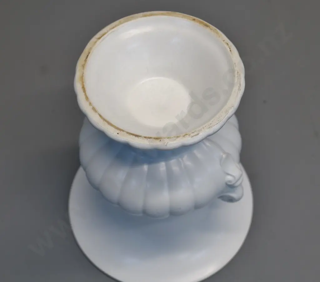 Crown Lynn white classical urn shape vase No 593 on base H-225 D-200 Image 1++