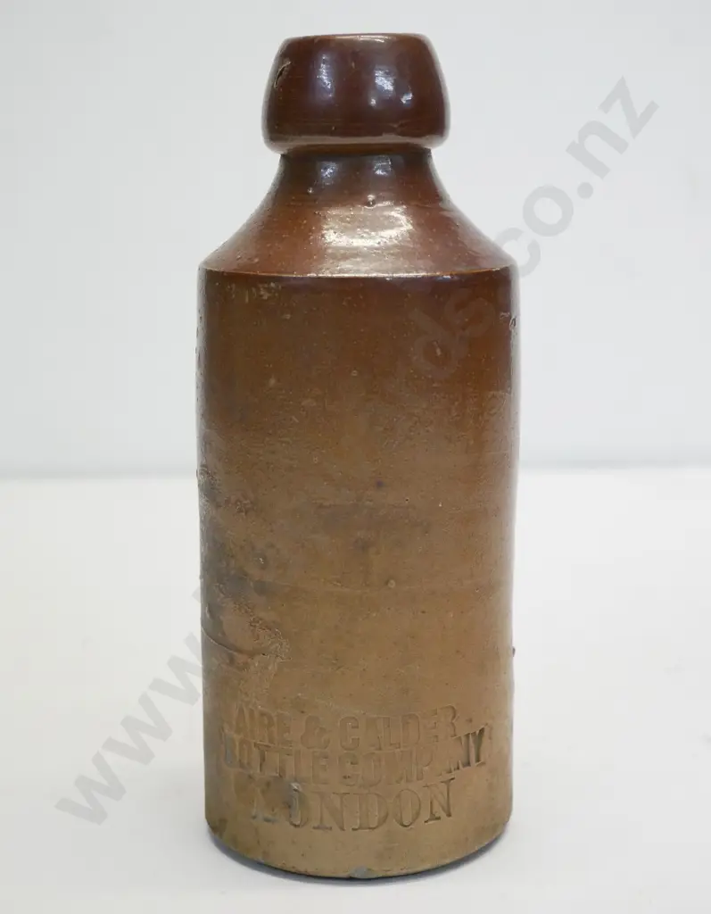 Dumpy ginger beer bottle, Aire and Caulder Bottle Co London, condition good, H - 170 Image 1++