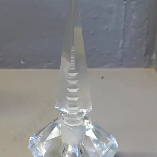 Japanese hand-cut glass stoppered perfume bottle H-230