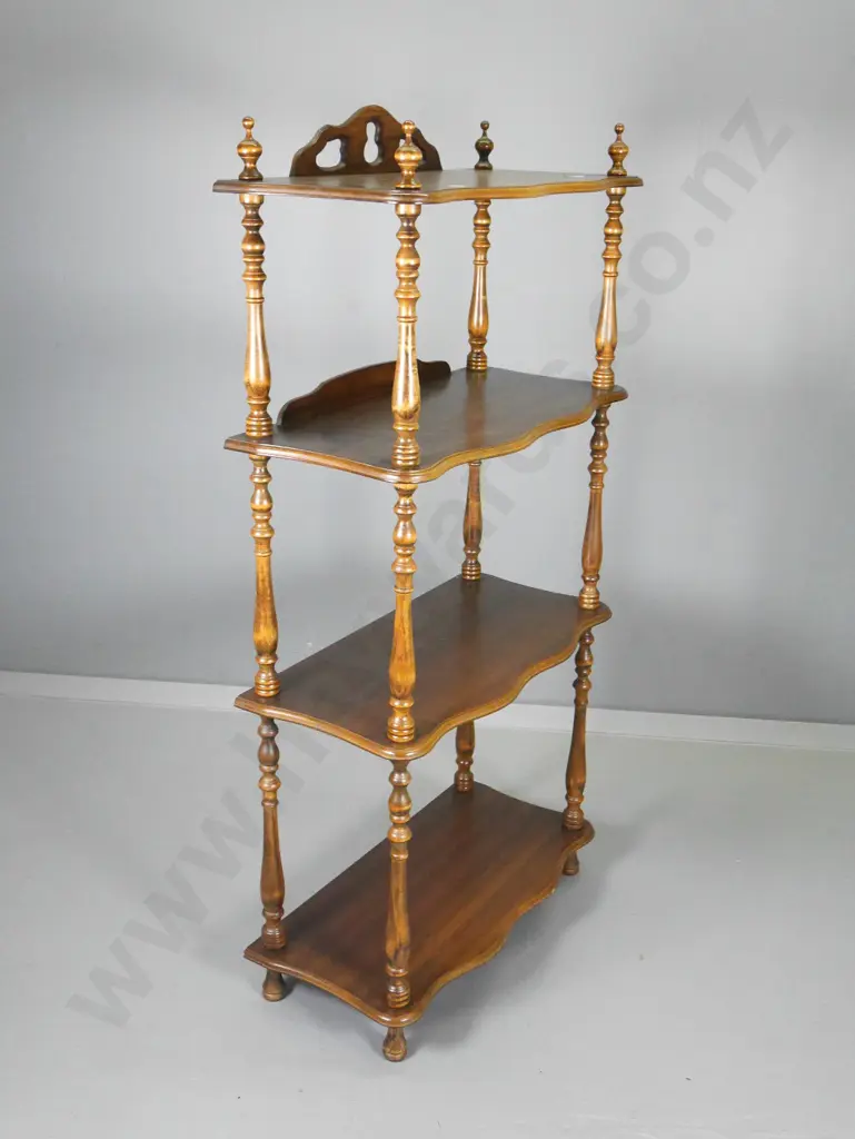 reproduction mahogany 4-tier whatnot with spindle uprights H-1210 W-590 D-290 Image 1++