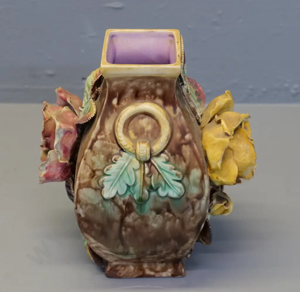 (Milton potteries?) majolica vase with ceramic hail and flowers - some chips to petals H-210 Image 1++