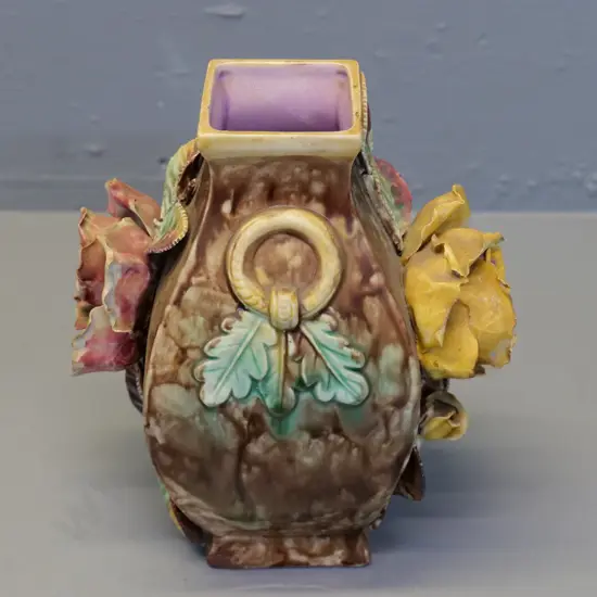 (Milton potteries?) majolica vase with ceramic hail and flowers - some chips to petals H-210