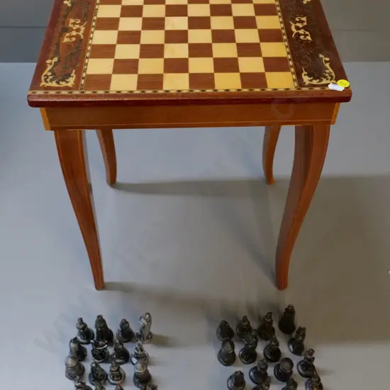 Sorrento style lift-top chess table with set of composite chess pieces. H-430 W-360 D-275