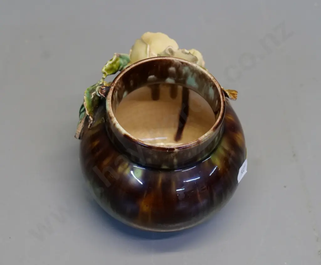 (Milton potteries?) majolica bud vase with applique flowers AF - damage to flowers H-100 Image 1++