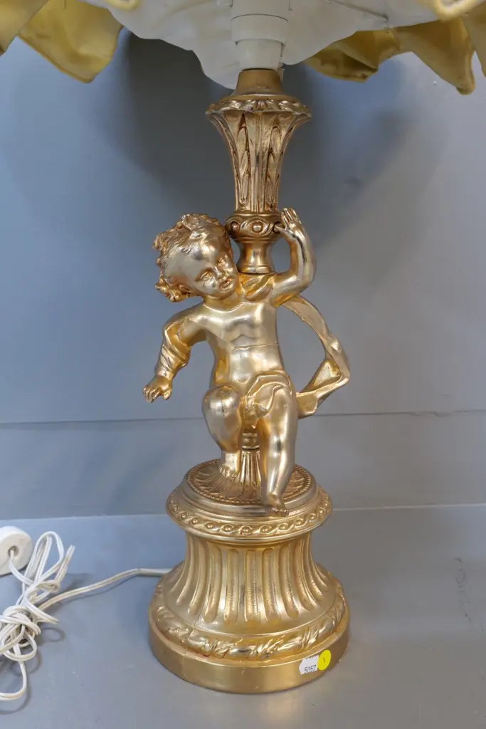 gilt finish cherub table lamp with elaborately frilled shade H-660 Image 1++