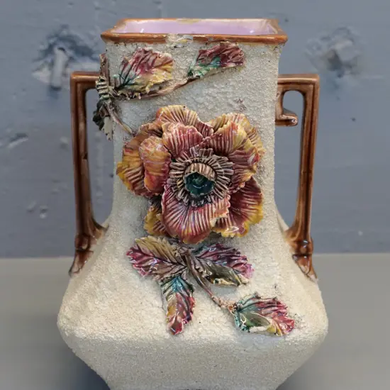 (Milton potteries?) majolica vase with ceramic hail & applique poppies - some damage to flowers H-240