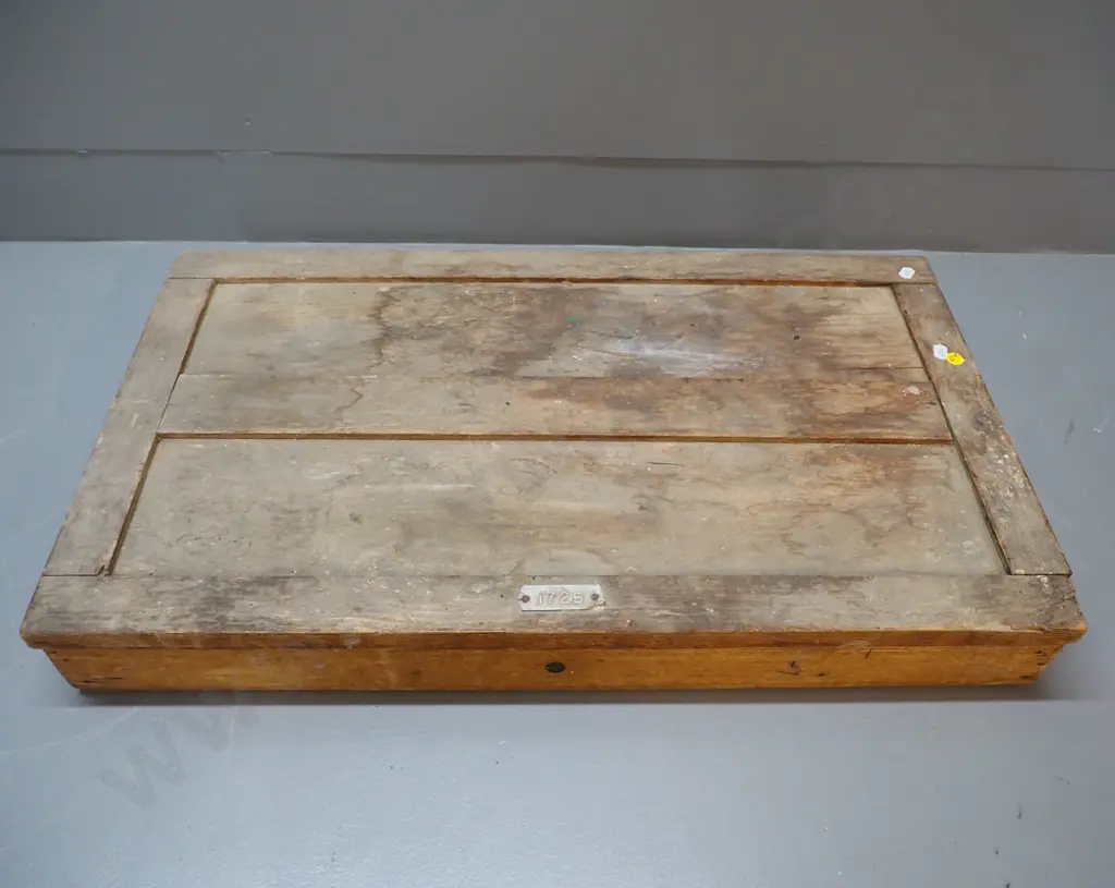 vintage large wood-cased collection of mineral samples from Canada - all labelled. Case H80 W680 D400 Image 1++