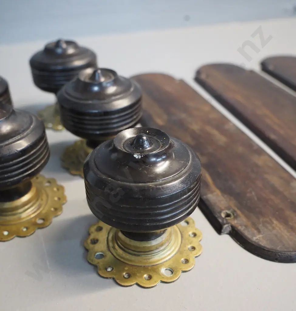 vintage door hardware - 4 wooden finger plates H-290 W-75 and 5 wood & brass door knobs Image 1++