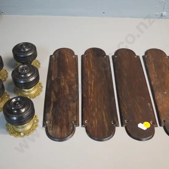 vintage door hardware - 4 wooden finger plates H-290 W-75 and 5 wood & brass door knobs