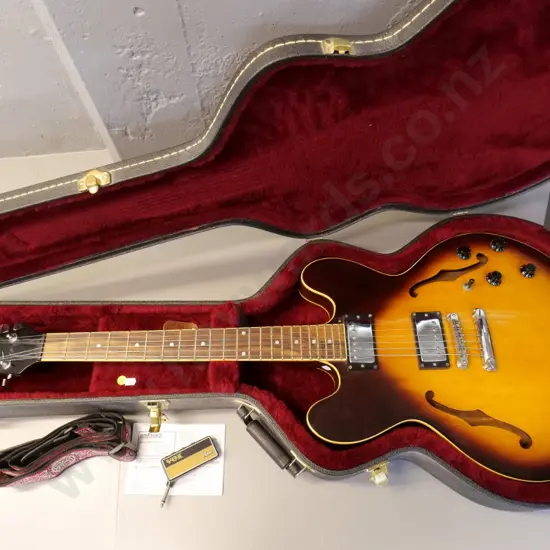Epiphone 335-style electric guitar, no label/serial, age unknown, scratchy pots need attention, w./case, Vox Amplug2 etc