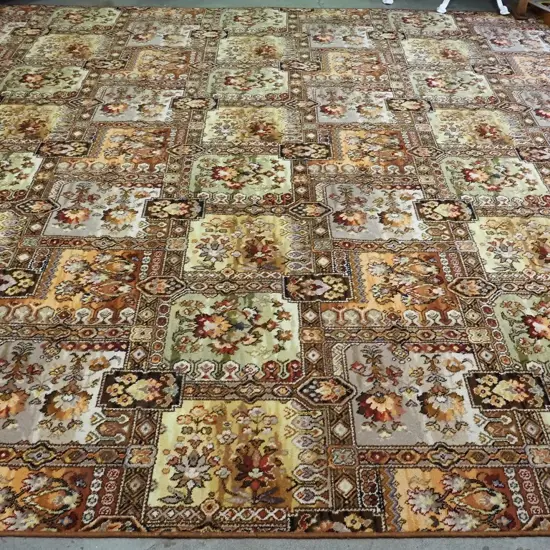 large Axminster floor mat L-5500 W-3660