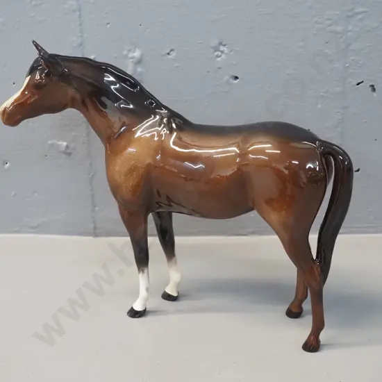 Beswick horse figurine H-190 L-230