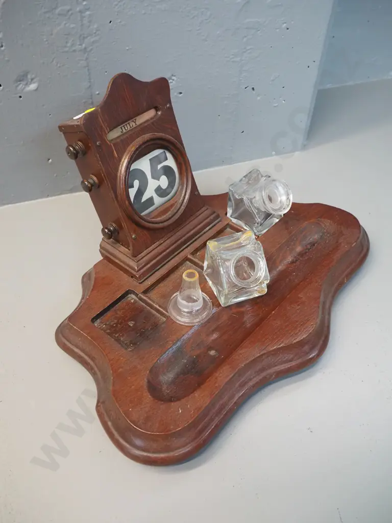 vintage oak desk stand with calendar, 2 glass inkwells with funnel stoppers H-250 W-400 D-240 Image 1++