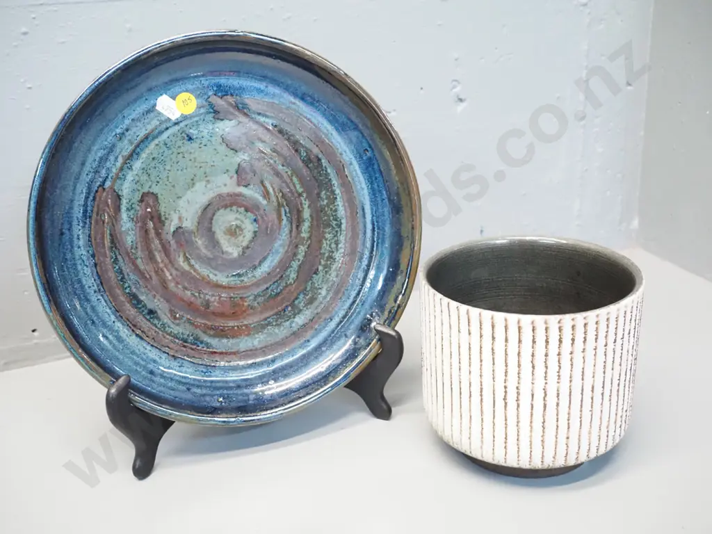 studio pottery dish with Dunedin mark, first name Beryl, D-270 - and small German pottery jardiniere Image 1++