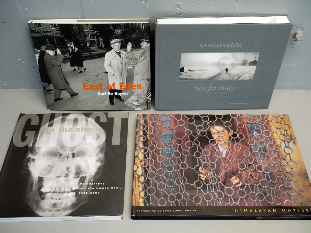 4 photo books - Penti Sammallahti 2013 reprint, Carl de Keyzer 1996, Himalayan Odyssey, Ghost in the Shell Image 1++