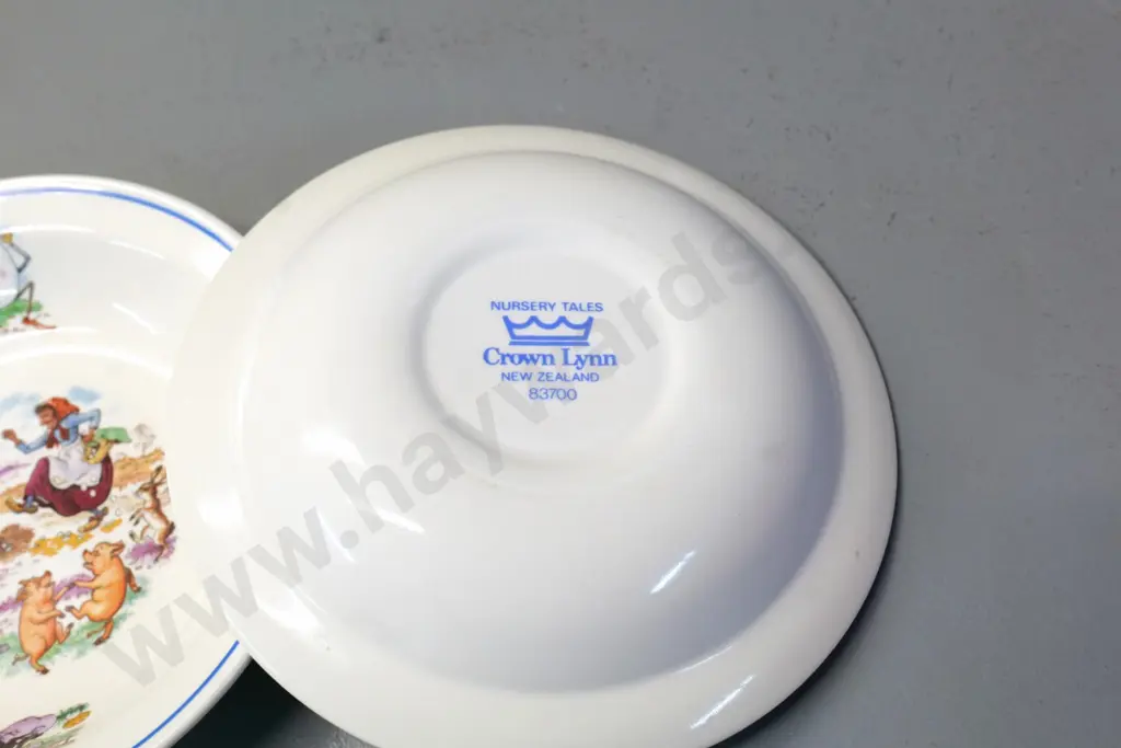 2 Crown Lynn Nursery Tales porridge bowls Image 1++