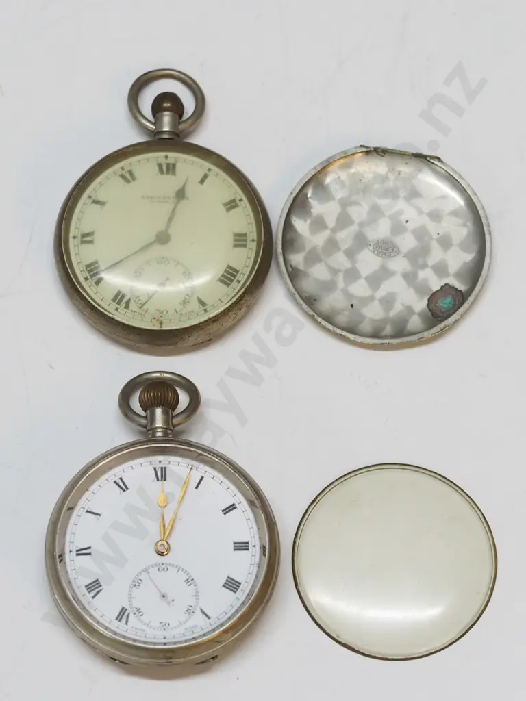 2 silver pocket watches a/f - both need attention Image 1++