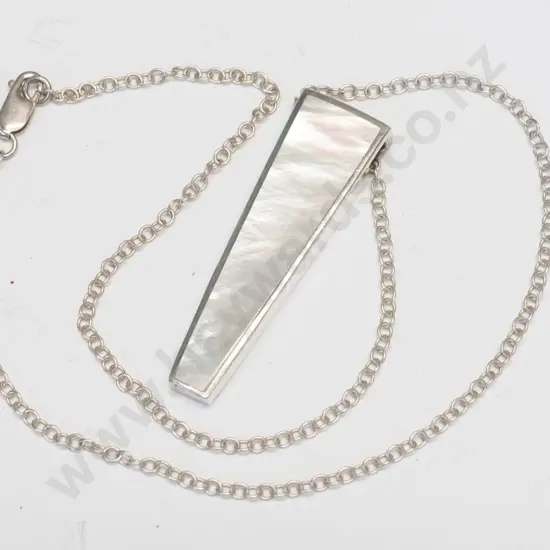 silver & mother of pearl necklace chain stamped925