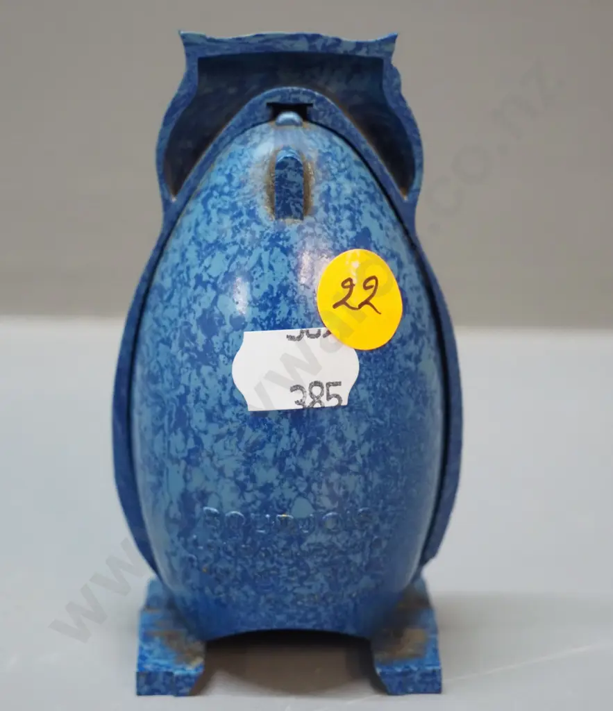 vintage small blue mottled plastic or bakelite owl container marked Bourjois H100 - would have contained perfume bottle Image 1++