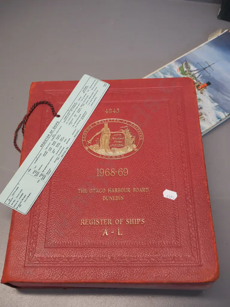 3 New Zealand books - Wreck of the Tararua, Union Steamship Line history, 1968-69 Otago Harbour Board register A-L only Image 1++