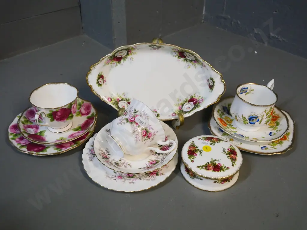 5 Royal Albert bone china items - cake dish L-250, Old Country Roses jewellery box, and 3 trios including lavender rose Image 1++