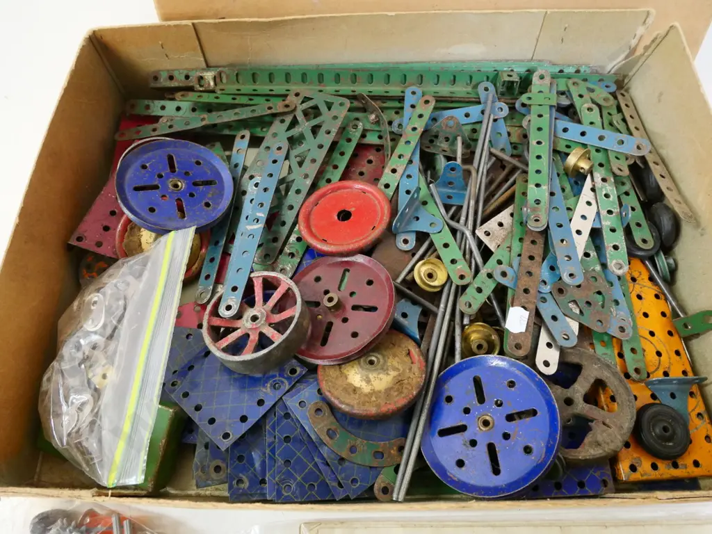 box of Meccano pieces - mostly vintage, with booklet, some more modern Image 1++