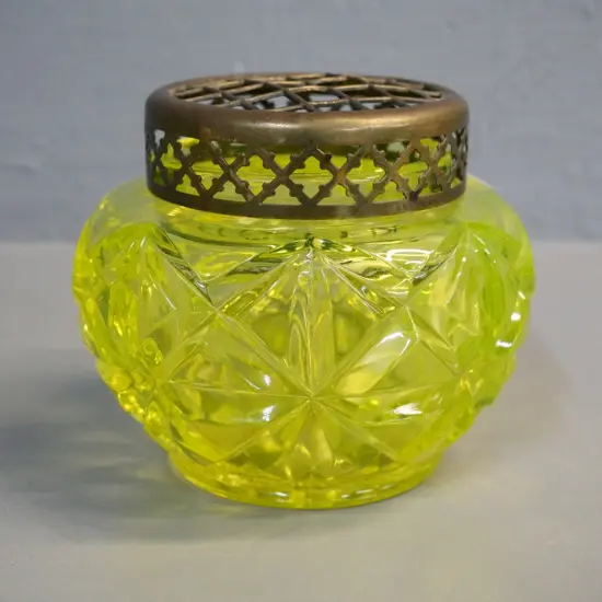greenish yellow uranium glass rose bowl with metal holder - metal has lost its plating H-90 D-110