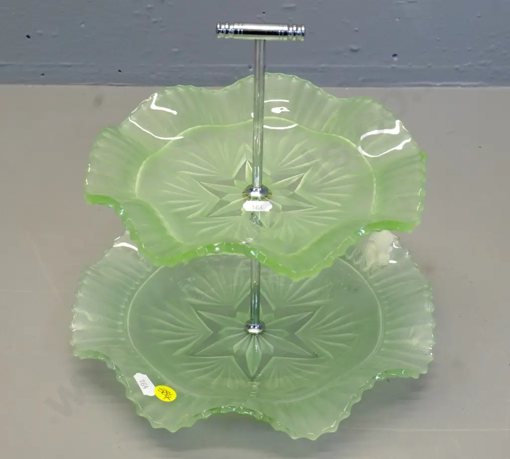 frosted and cut green depression glass 2-tier cake stand H-240 Image 1++
