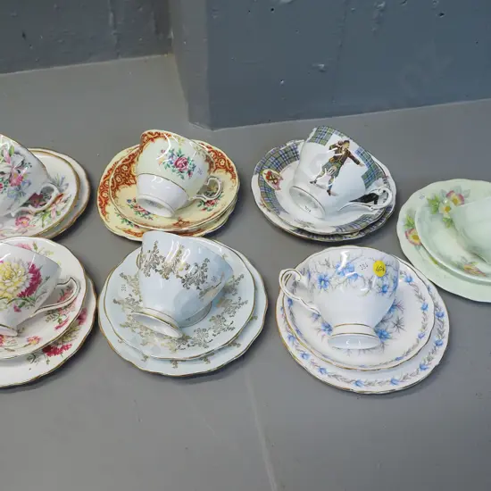 7 English bone china trios - Roslyn, Colclough, Royal Standard, etc.